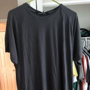 Alphalete XL aspire short sleeve in Charcoal
